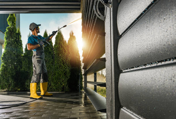 Best Pool Deck Cleaning  in Goulding, FL